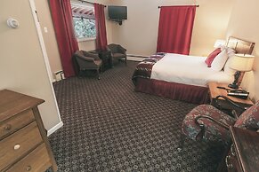 The Historic Redstone Inn