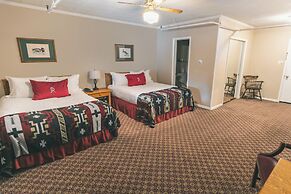 The Historic Redstone Inn