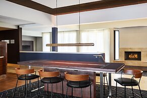 Courtyard by Marriott Kansas City Overland Park/Metcalf