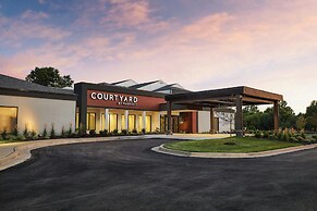 Courtyard by Marriott Kansas City Overland Park/Metcalf
