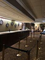 Anaheim Majestic Garden Hotel