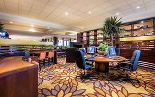 Anaheim Majestic Garden Hotel