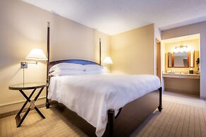 Anaheim Majestic Garden Hotel
