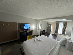 Days Inn & Suites by Wyndham Tuscaloosa - Univ. of Alabama