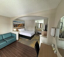 Days Inn & Suites by Wyndham Tuscaloosa - Univ. of Alabama