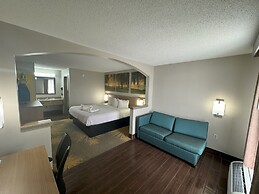 Days Inn & Suites by Wyndham Tuscaloosa - Univ. of Alabama
