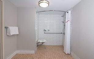 Red Roof Inn PLUS+ Miami Airport