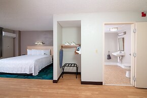 Red Roof Inn PLUS+ Miami Airport