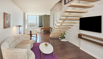 NH Collection Madrid Eurobuilding