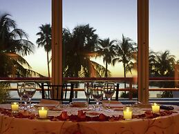 Pullman Miami Airport