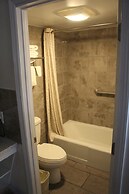 Americas Best Value Inn & Suites Williamstown