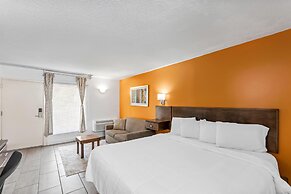 Americas Best Value Inn & Suites Williamstown