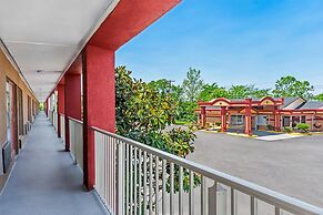 Americas Best Value Inn & Suites Williamstown