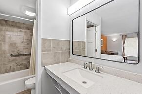 Americas Best Value Inn & Suites Williamstown