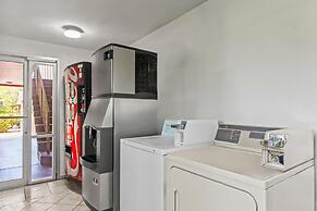 Americas Best Value Inn & Suites Williamstown