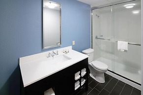 Hawthorn Extended Stay by Wyndham Chambersburg