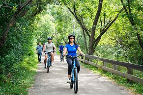 Holiday Inn Express Edmonton Downtown by IHG