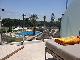 Dan  Caesarea Resort