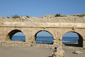 Dan  Caesarea Resort