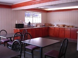 Stratford House Inn and Suites