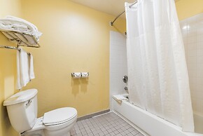 Days Inn by Wyndham Federal Way