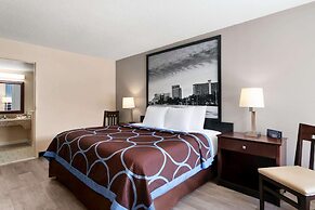 Super 8 by Wyndham Gulfport Biloxi Airport