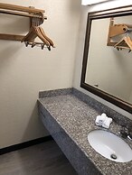 Super 8 by Wyndham Gulfport Biloxi Airport