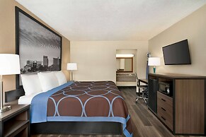 Super 8 by Wyndham Gulfport Biloxi Airport