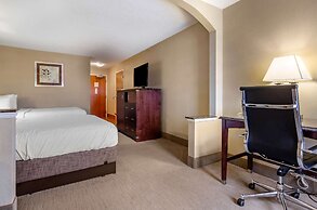 Best Western Plus Inn at Hunt Ridge