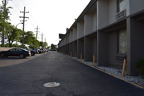 FairBridge Inn Express Melrose Park