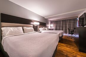 Holiday Inn Hotel & Suites Beaumont Plaza (I-10 & Walden) by IHG