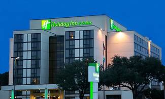 Holiday Inn Hotel & Suites Beaumont Plaza (I-10 & Walden) by IHG