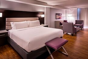 Holiday Inn Hotel & Suites Beaumont Plaza (I-10 & Walden) by IHG