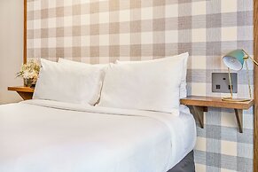 Paramount Times Square