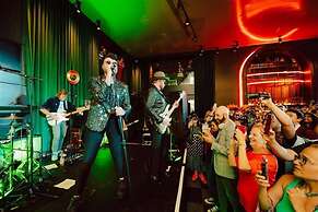 Paramount Times Square