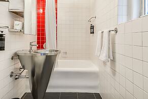 Paramount Times Square