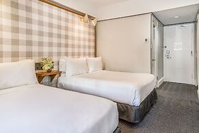 Paramount Times Square