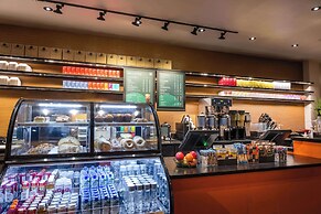 Hilton St. Petersburg Bayfront