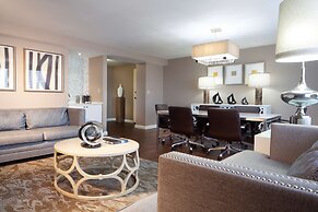 Hilton St. Petersburg Bayfront