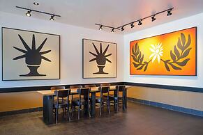 Hilton St. Petersburg Bayfront