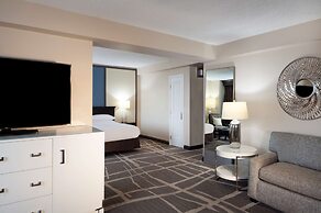 Hilton St. Petersburg Bayfront