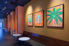 Hilton St. Petersburg Bayfront