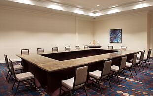 Hilton St. Petersburg Bayfront