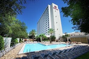 Hilton St. Petersburg Bayfront