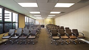 Hilton St. Petersburg Bayfront