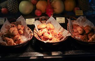 Crowne Plaza Zhengzhou by IHG