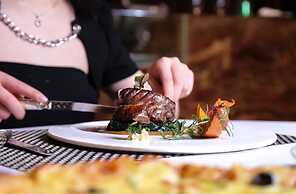 Crowne Plaza Zhengzhou by IHG