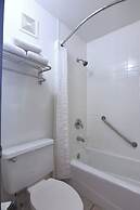 Best Western Point South