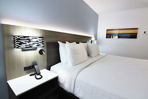 Best Western Point South