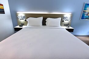 Best Western Point South